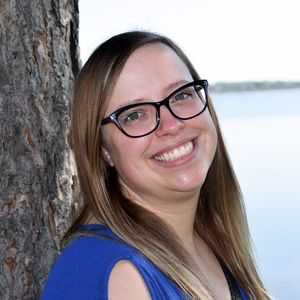 Sarah Duzell, Therapist