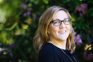 Janet Hendricks, Therapist