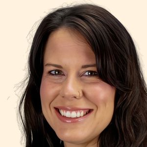 Brittne Thompson, Therapist