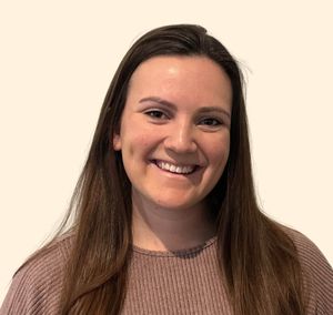 Angela Preschel, Therapist