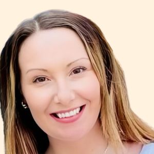 Devon Bement, Therapist