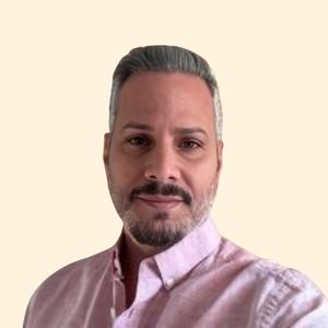 Rene Baez, Therapist