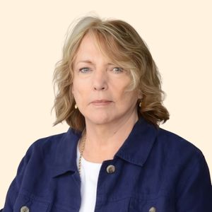 Mary Lynn Krolik, Psychiatrist