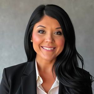 Jessica Gilliland, Therapist