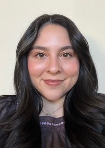Stephanie Rocha, Therapist