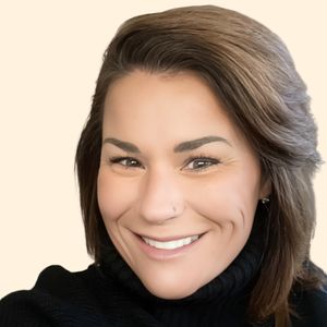 Amy Horne, Therapist