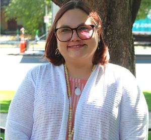 Ashlie Hess, Therapist