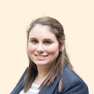 Heather Medrano, Therapist