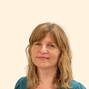 Kristen Francis, Therapist