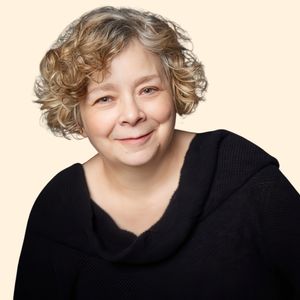 Donna Livesey, Therapist