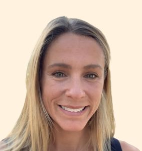 Elyse Galles, Psychiatrist