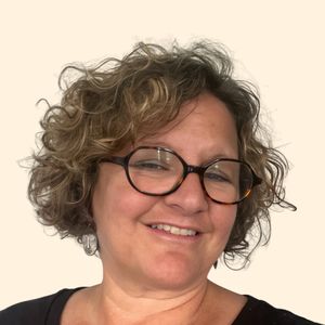 photo of LifeStance provider Karen Henry, MS, LPC, CSAC
