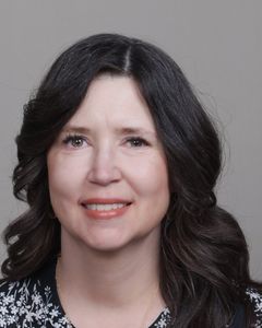 Michelle Reynolds, Therapist