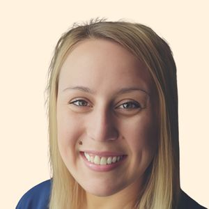 Taren Dooley, Therapist