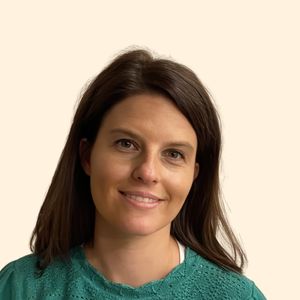 Meghan Dees, Therapist