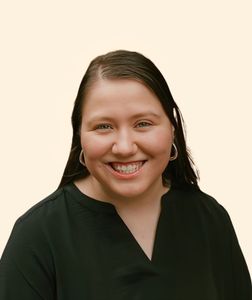 Madeline Myers, Therapist
