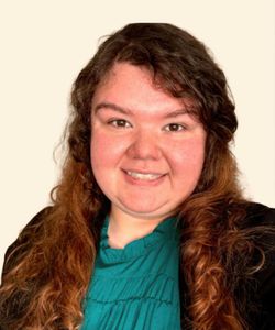 Shannon Broeker, Therapist