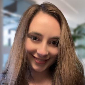 Madeleine Matthews, Therapist