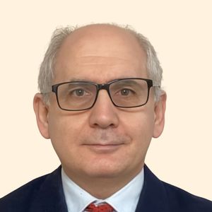 Raed Yousif, Psychiatrist