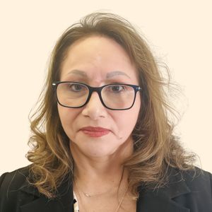 Ileane Lew, Therapist