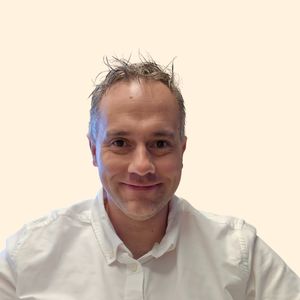 James Hartsfield, Therapist