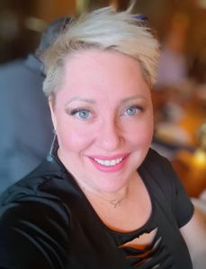 Michelle Monforton, Therapist