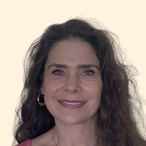 Lura Asby, Psychologist