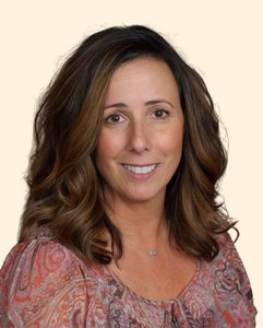 Gina Mendez, Therapist