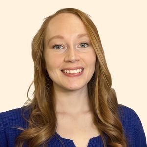 Sarah Lucich, Therapist