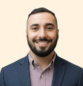Daniel Barrios, Therapist