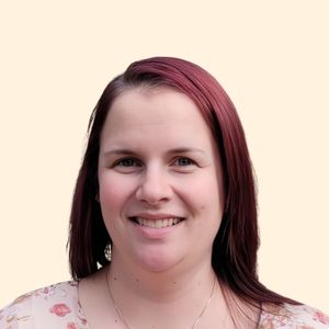 Amanda Artz, Therapist