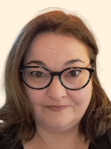 Lisa Onorato, Therapist
