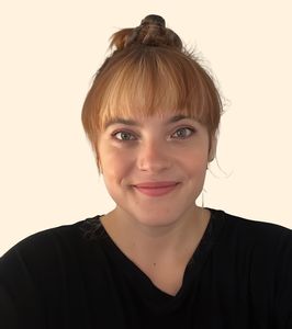 Sarah McMullan, Therapist