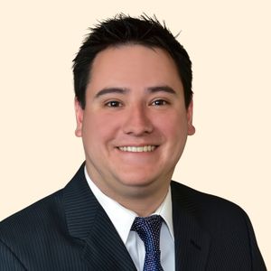 Bradley Sachse, Therapist