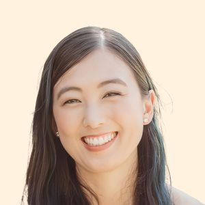 Caroline Yang, Psychiatrist