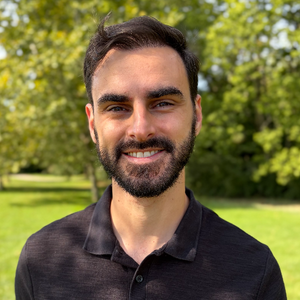 Daniel Smithberger, Therapist