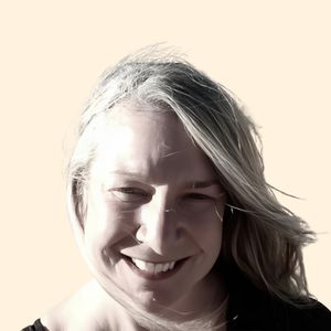 Tina Powell, Therapist