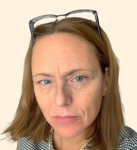 Mindy Lawson, Therapist