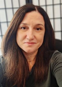 Nicole Swanson, Therapist