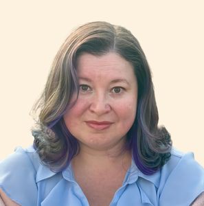 Sarah Brunney, Therapist