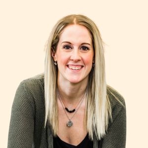 Abby Cote, Therapist