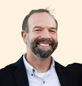 Kevin Jones, Therapist