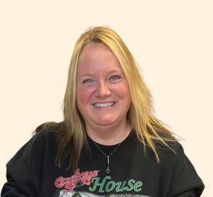Rayetta Hartley, Therapist