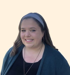Sherri Davis, Therapist