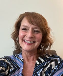 Tracy Consentino, Therapist