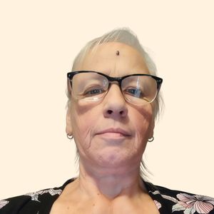 Dr. Audrey King, Therapist