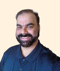 Sean Mishra, Therapist