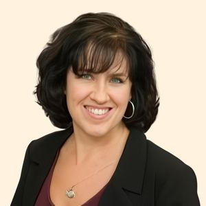 Elizabeth Haren, Therapist