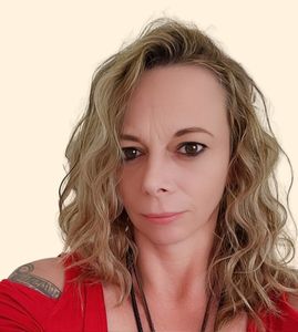 Minta Lanning, Therapist