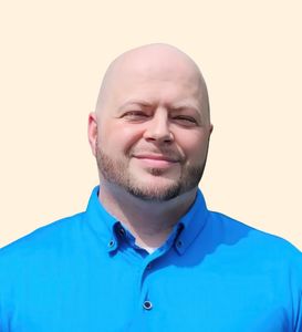 Matthew Tibbs, Therapist